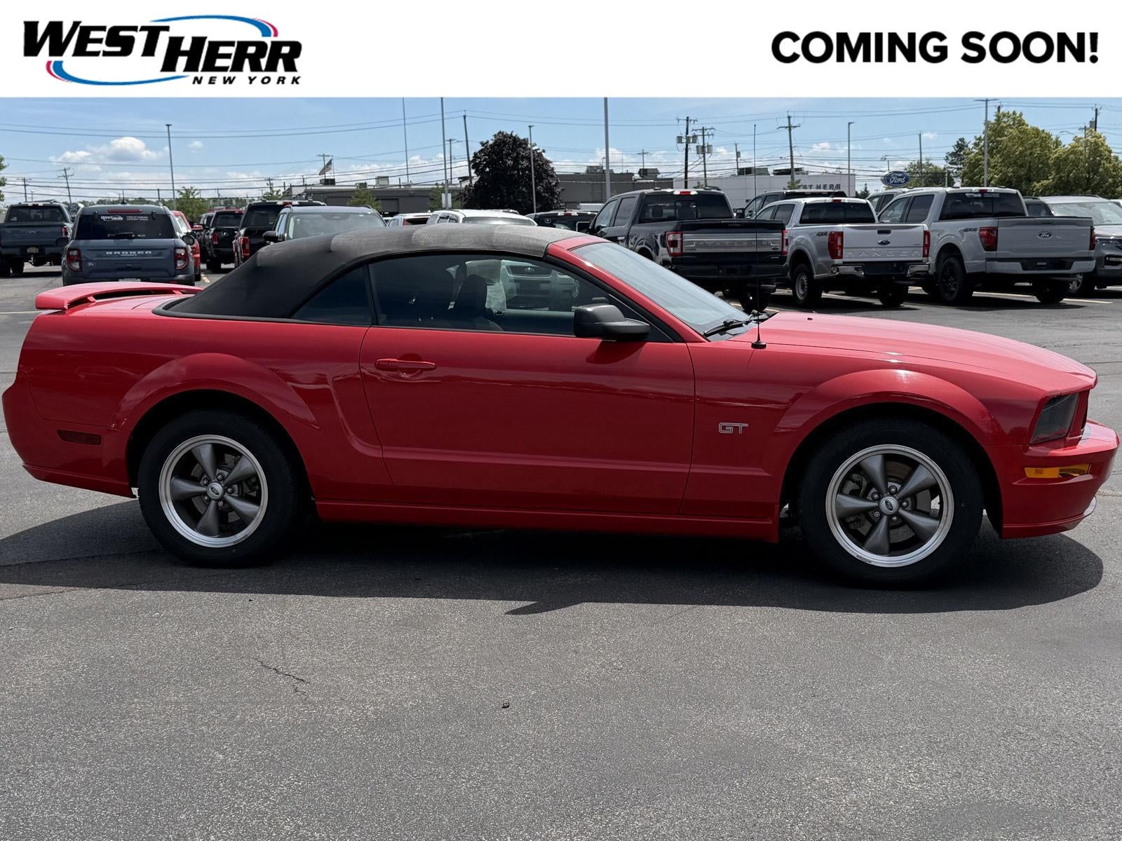 2006 Ford Mustang GT Deluxe