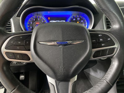 2019 Chrysler 300 Touring