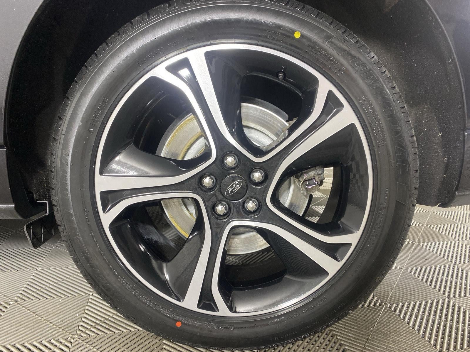 2023 Ford Edge ST