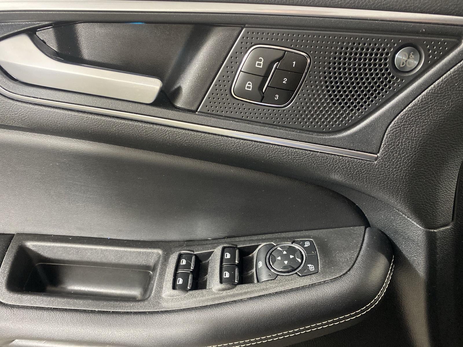 2023 Ford Edge ST