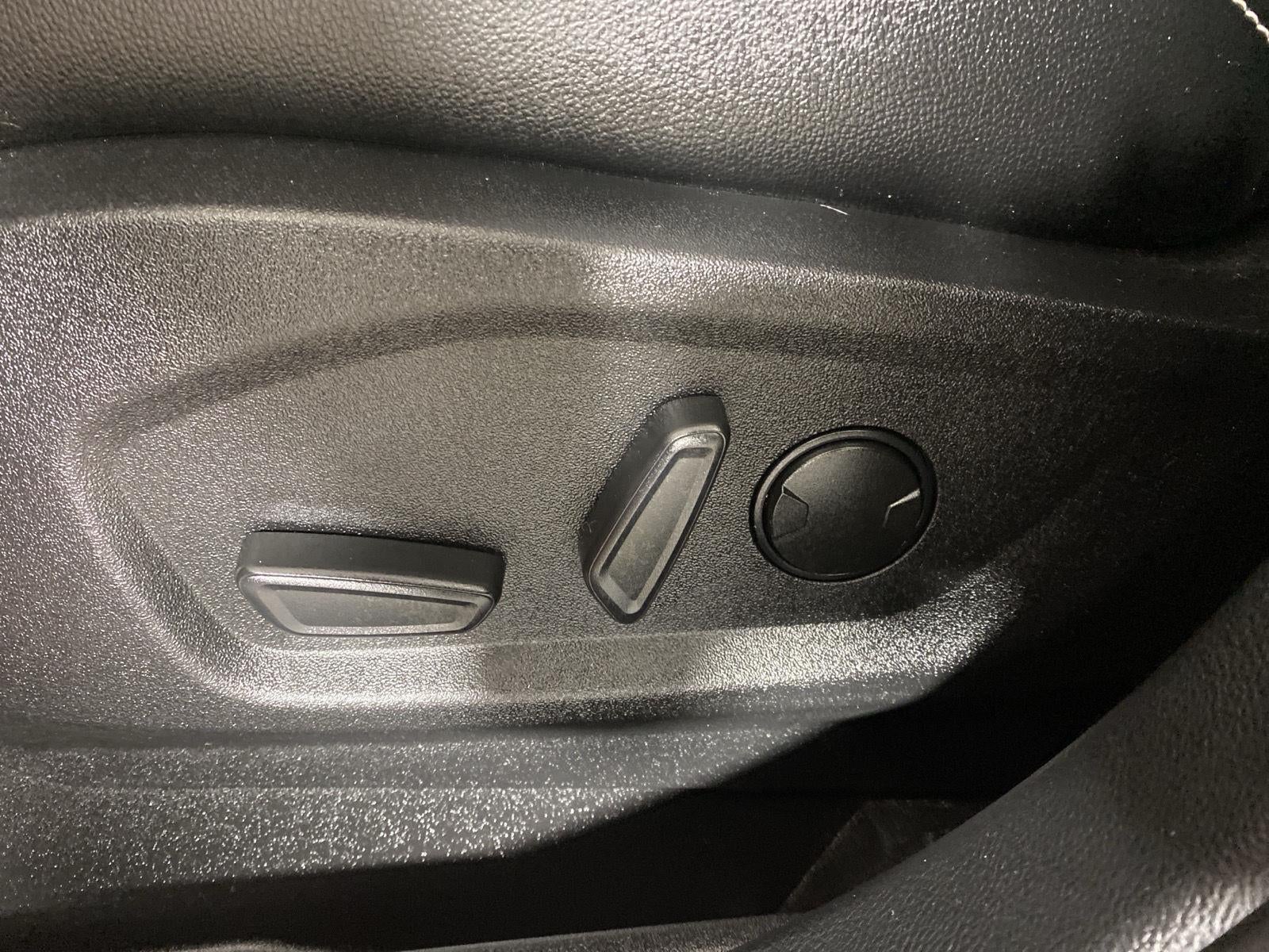 2023 Ford Edge ST