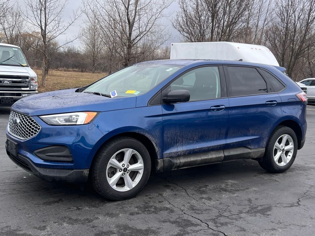 2023 Ford Edge SE