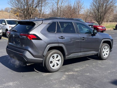 2019 Toyota RAV4 LE