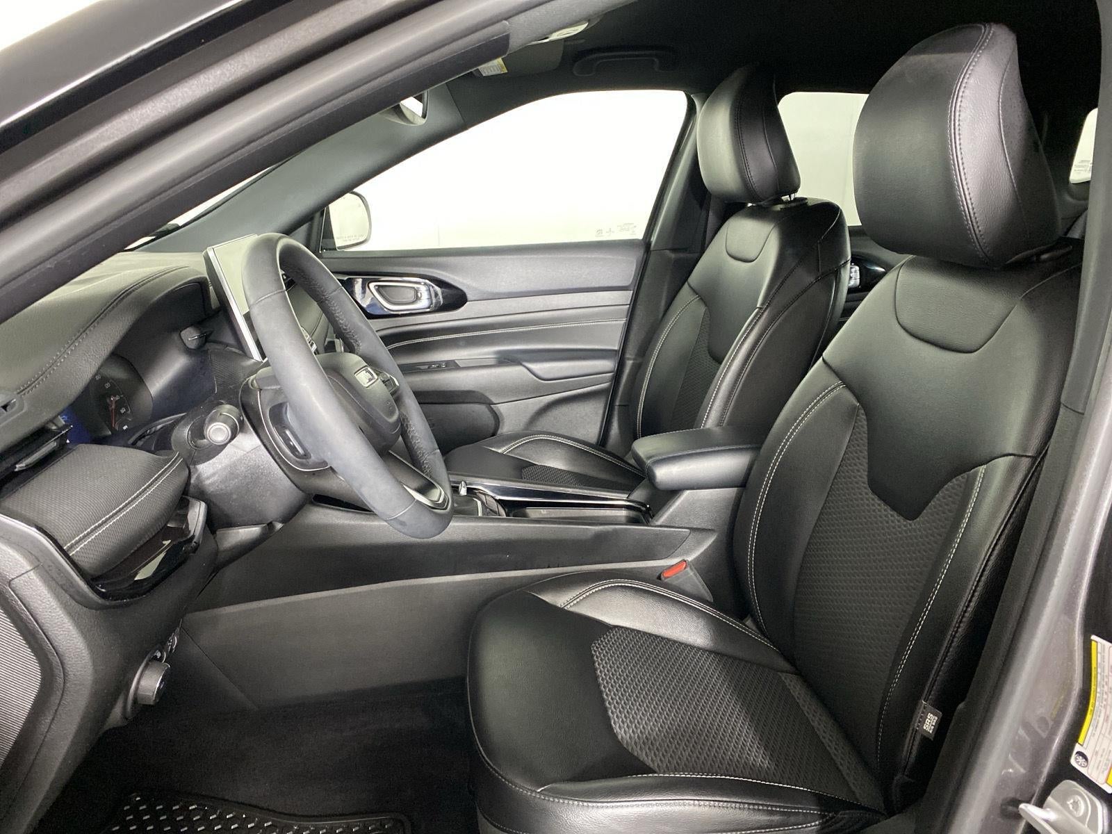 2023 Jeep Compass Altitude