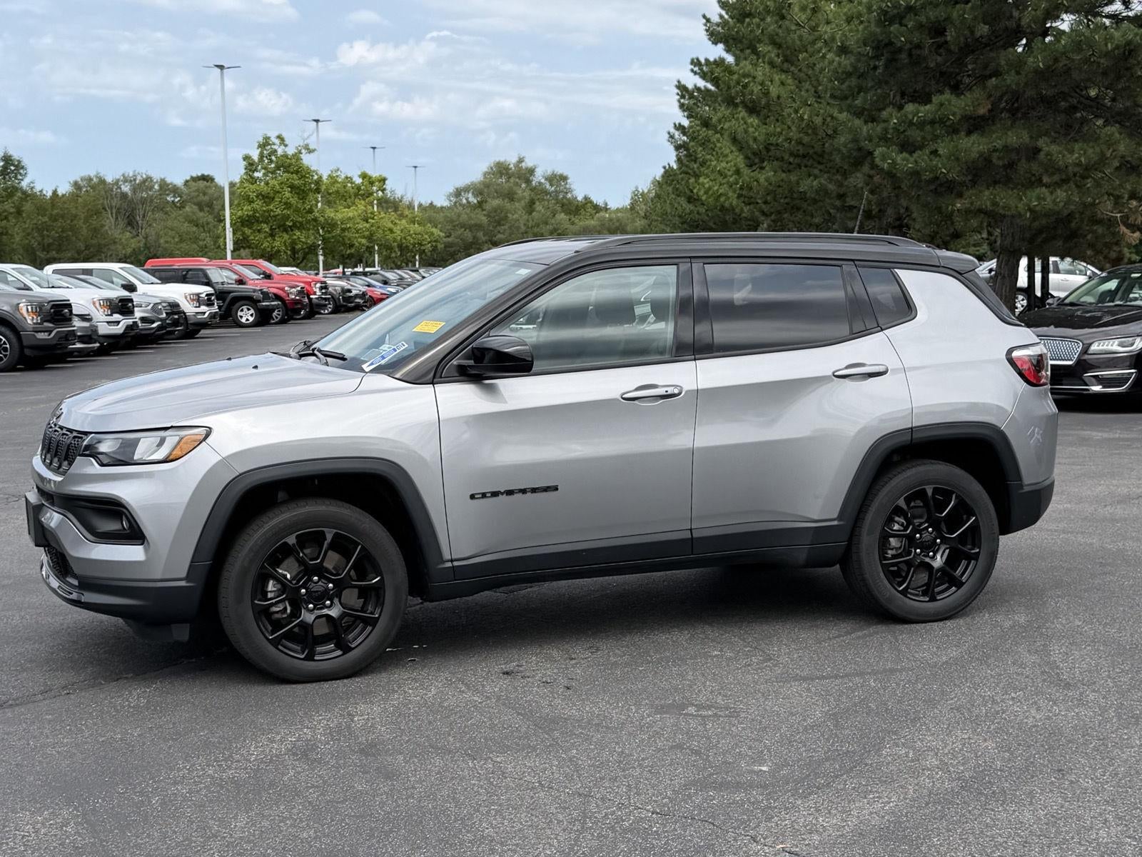2023 Jeep Compass Altitude