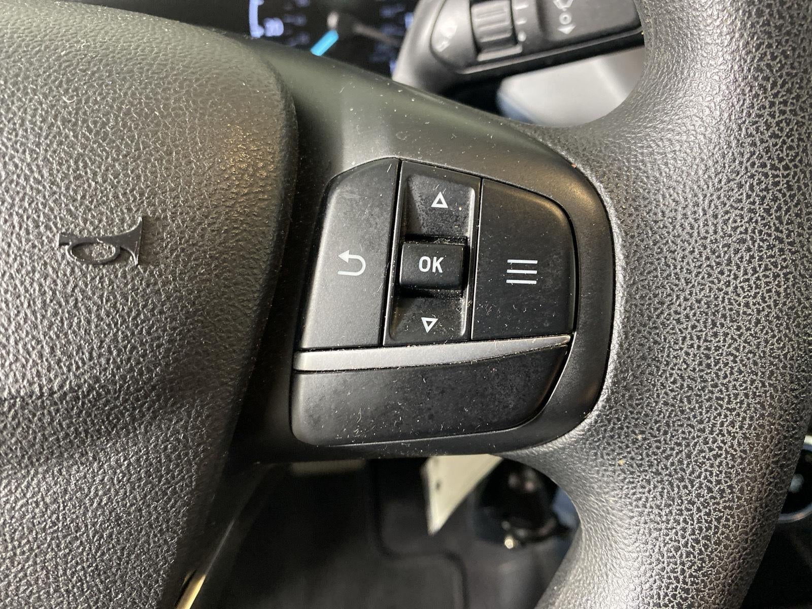 2022 Ford Maverick XL