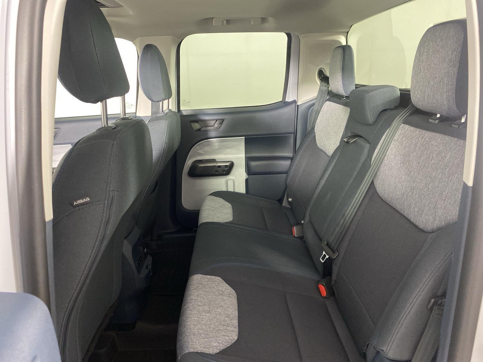 2025 Ford Maverick Base