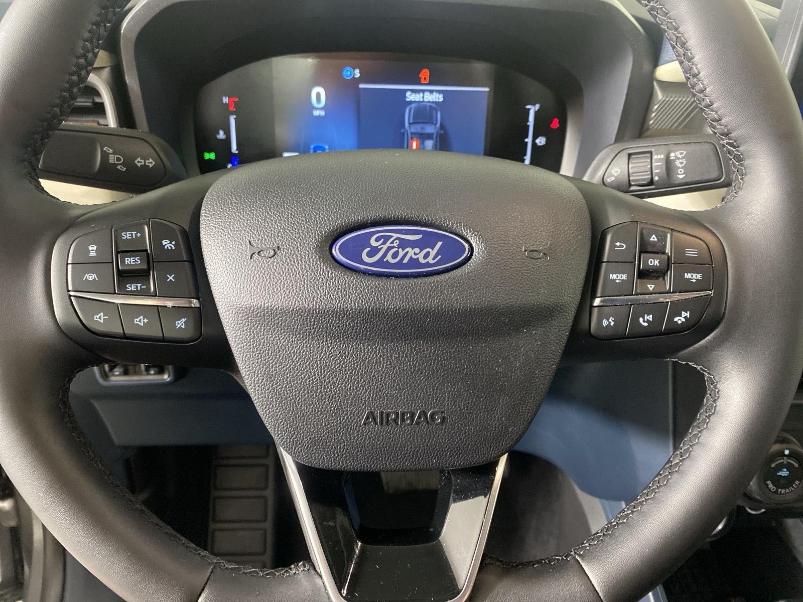 2025 Ford Maverick Base