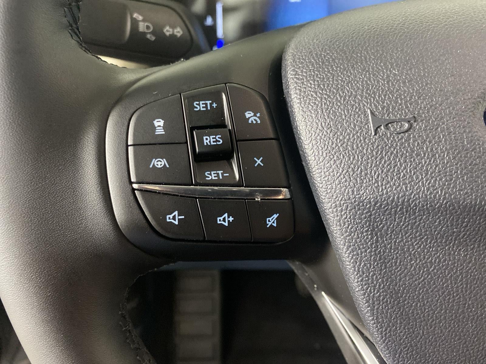 2025 Ford Maverick Base