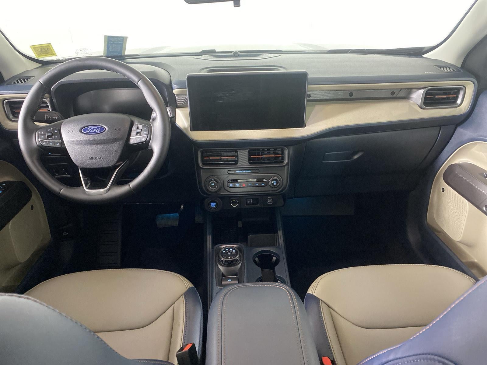 2025 Ford Maverick Base