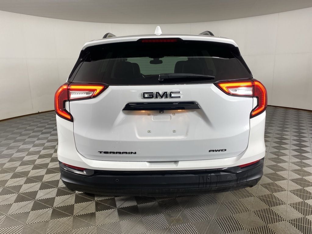 2022 GMC Terrain SLT