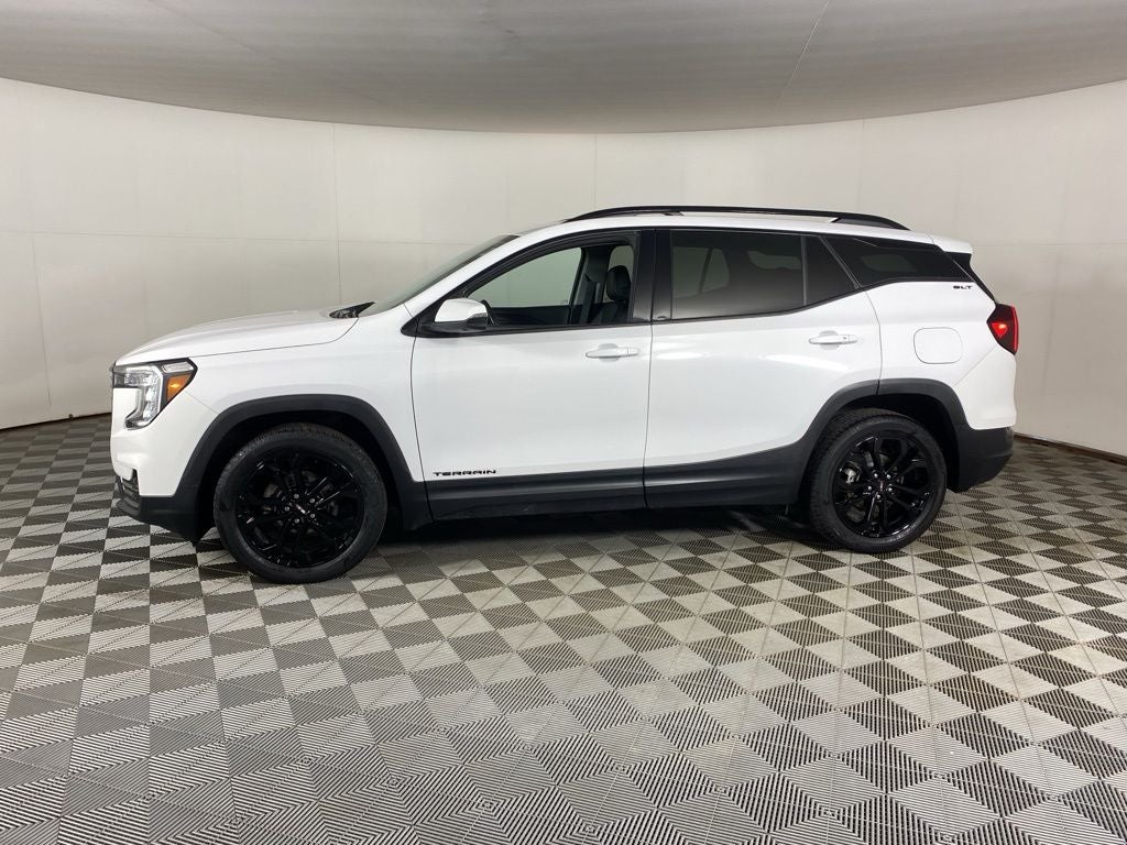 2022 GMC Terrain SLT