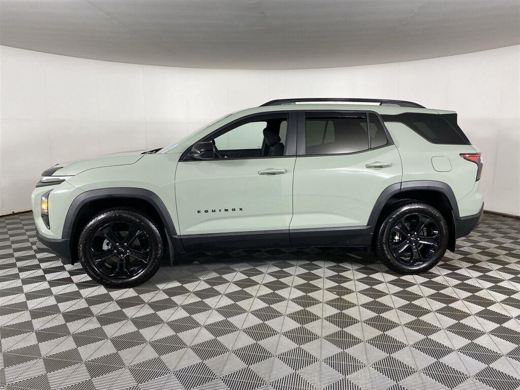 2025 Chevrolet Equinox Base
