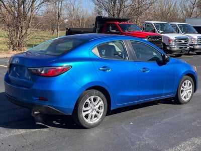 2017 Toyota Yaris iA Base