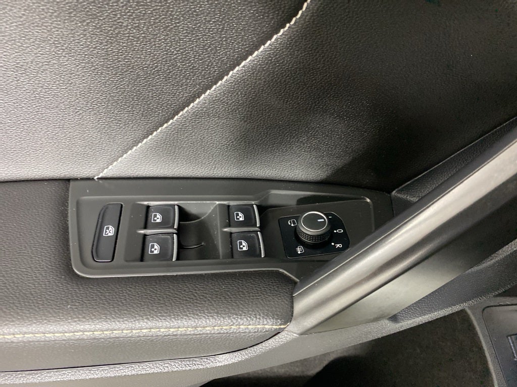 2023 Volkswagen Tiguan 2.0T SEL R-Line