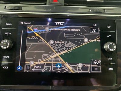 2023 Volkswagen Tiguan 2.0T SEL R-Line