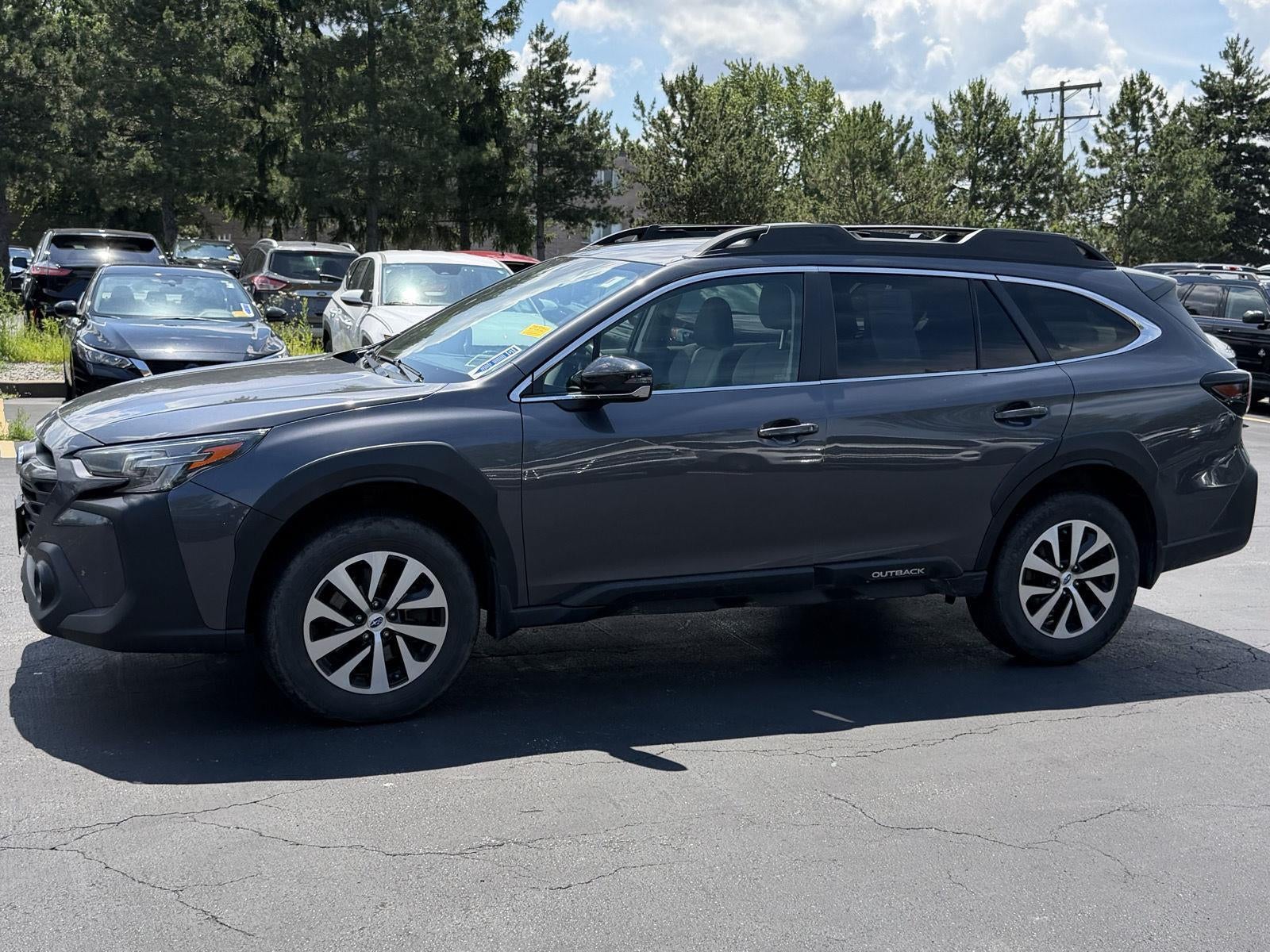 2025 Subaru Outback Premium