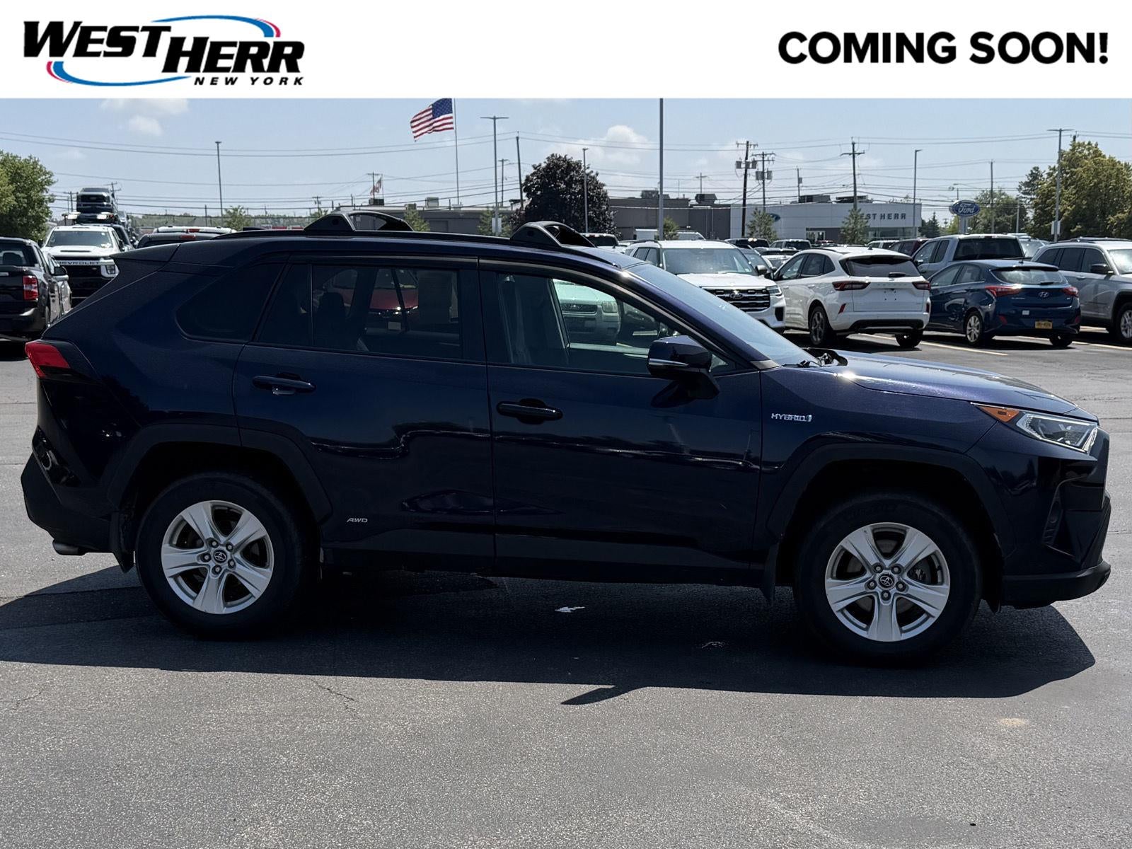 2021 Toyota RAV4 Hybrid XLE