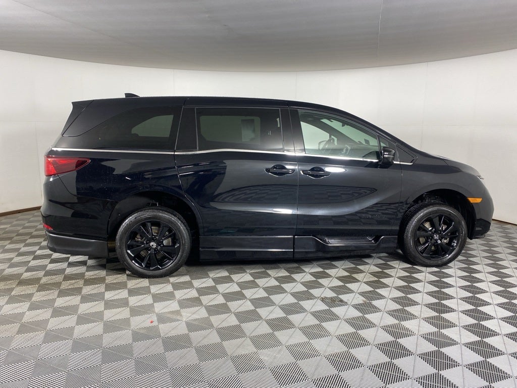 2024 Honda Odyssey Sport Wheelchair Van