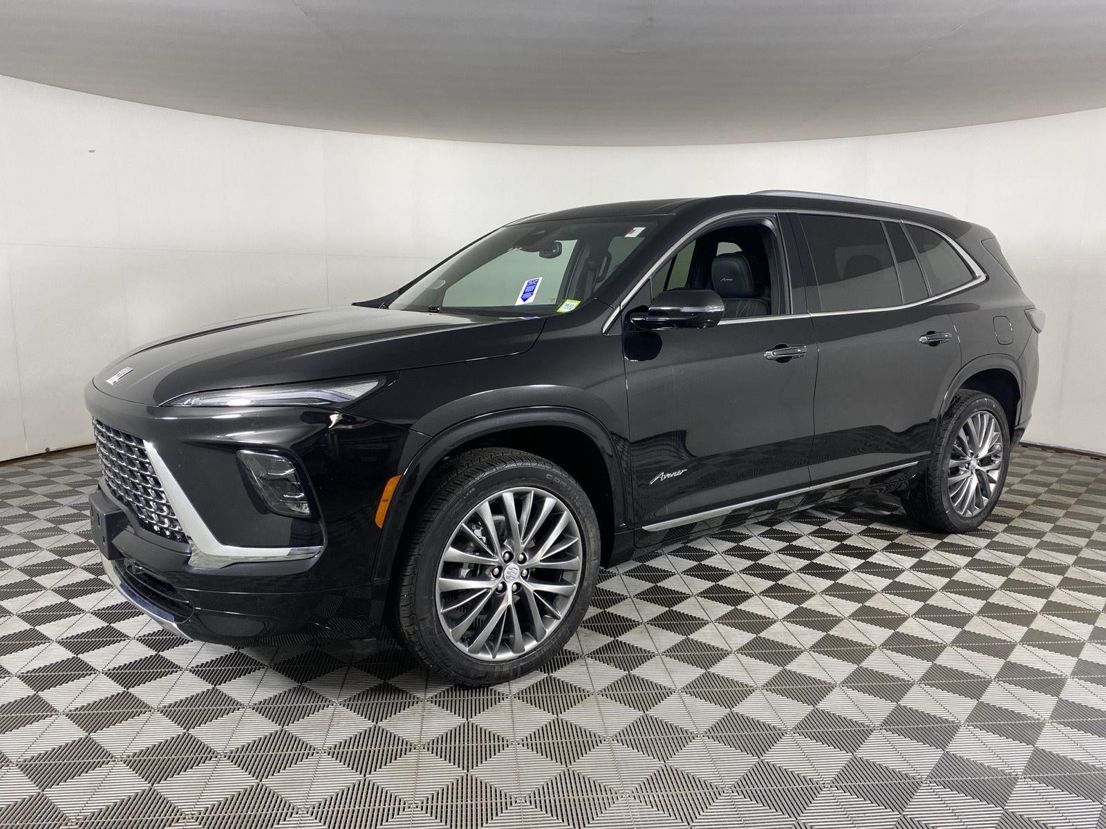 2025 Buick Enclave Avenir