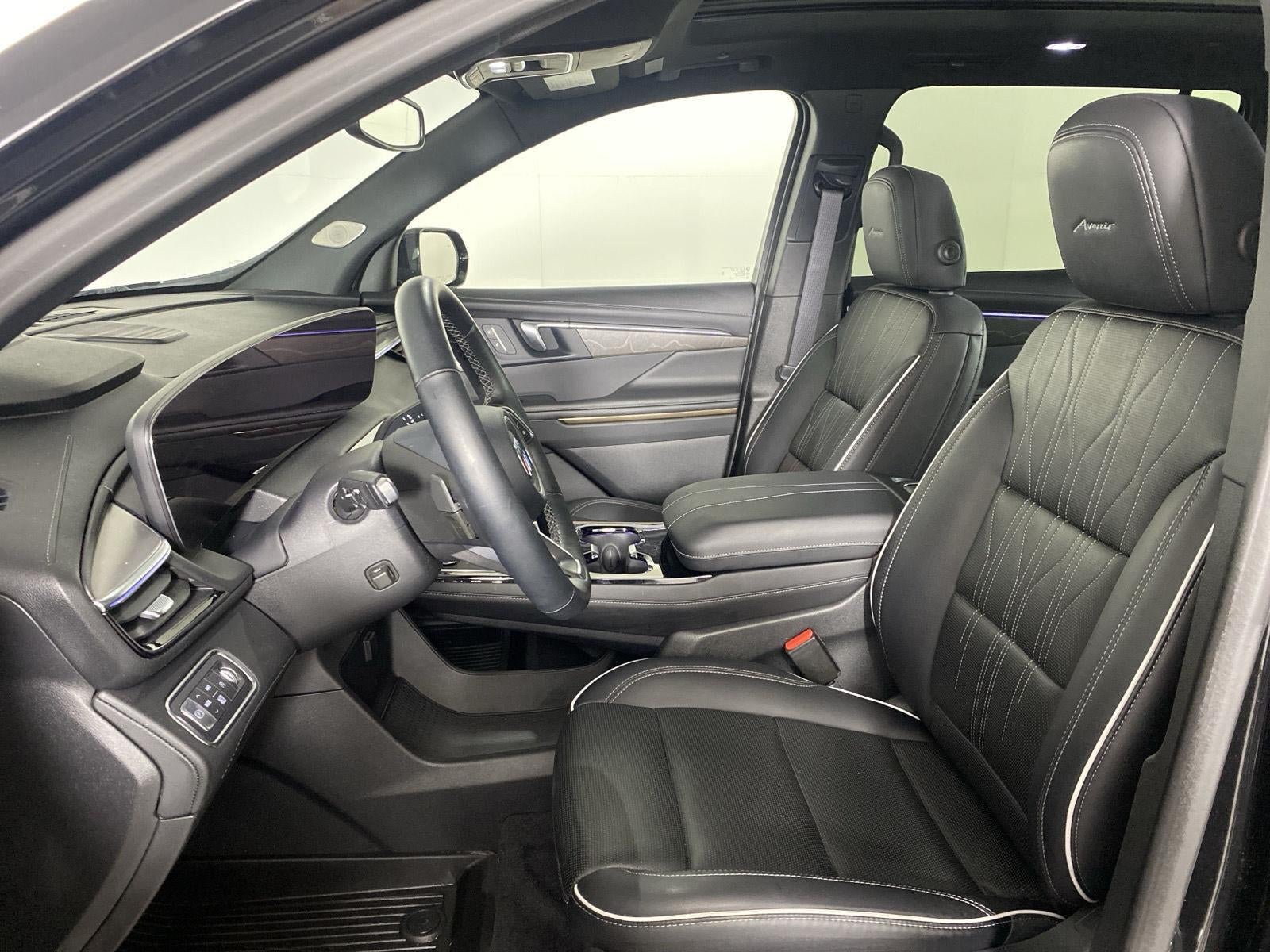 2025 Buick Enclave Avenir