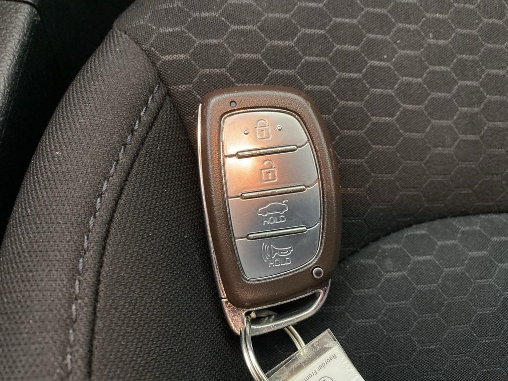 2019 Hyundai ELANTRA Value Edition