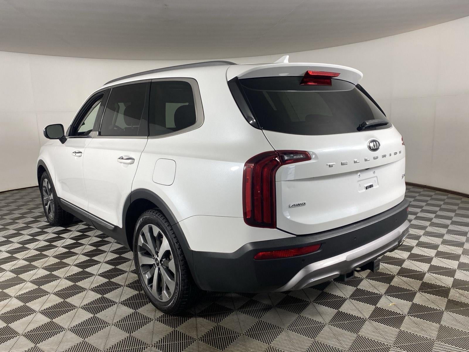 2020 Kia Telluride Base