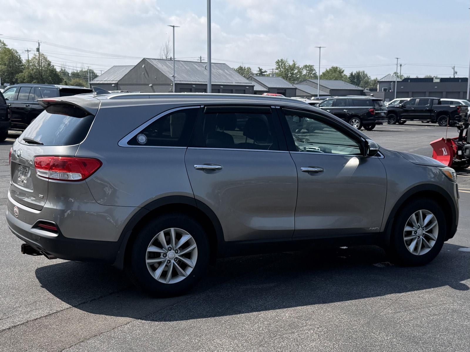 2017 Kia Sorento LX