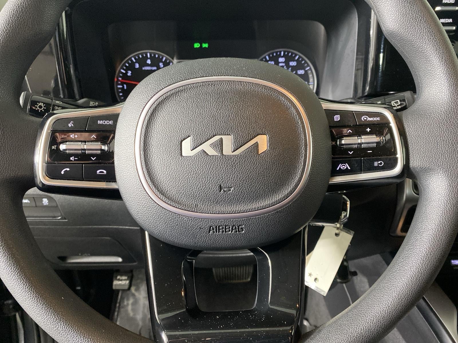 2023 Kia Sorento LX