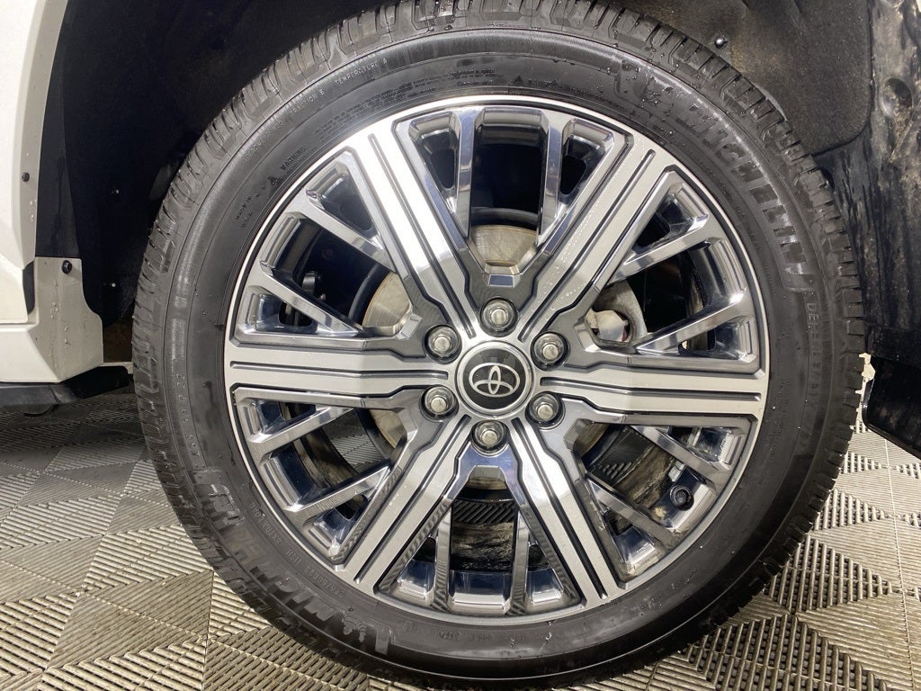 2024 Toyota Sequoia Capstone