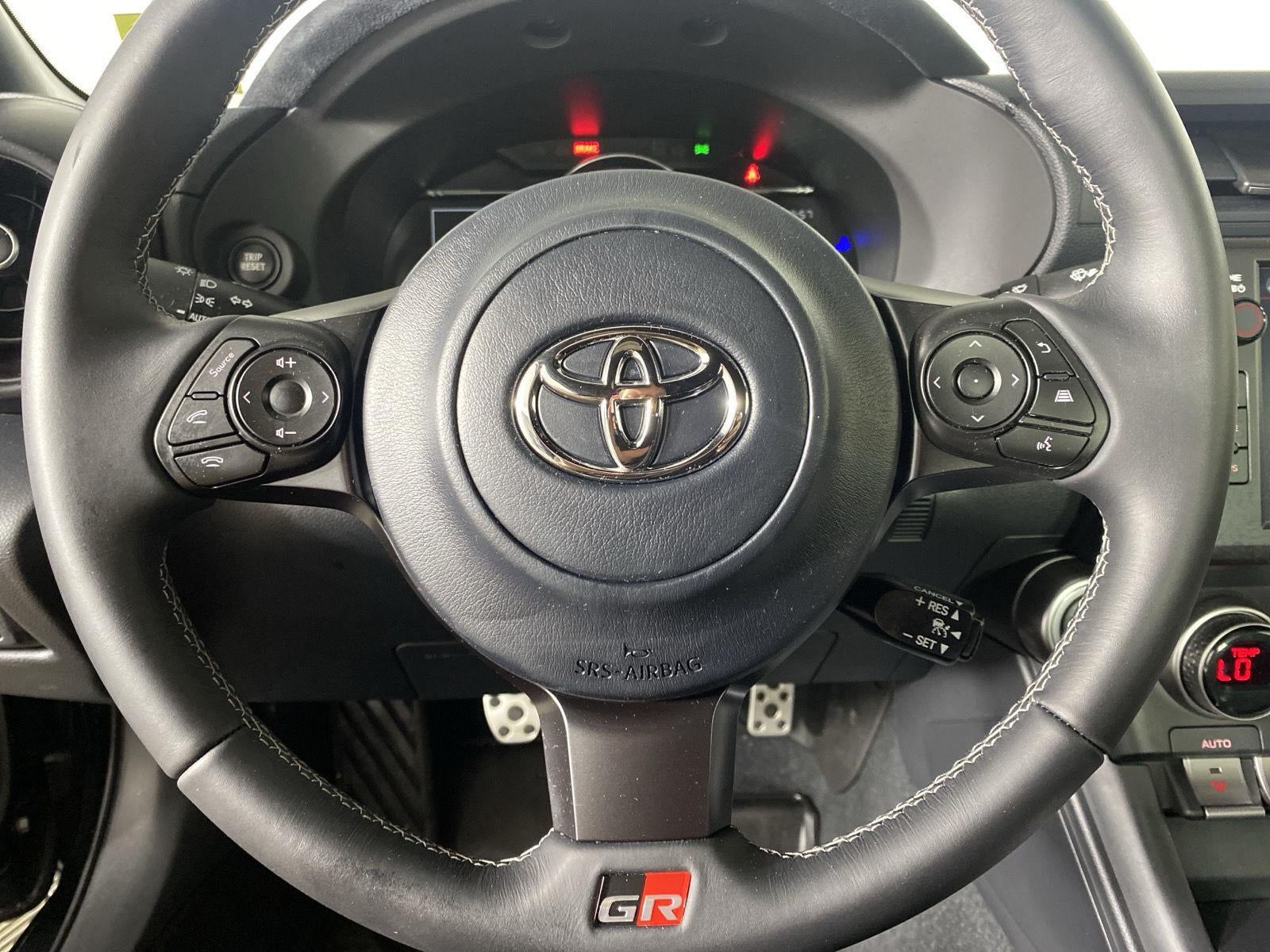 2025 Toyota GR86 Premium