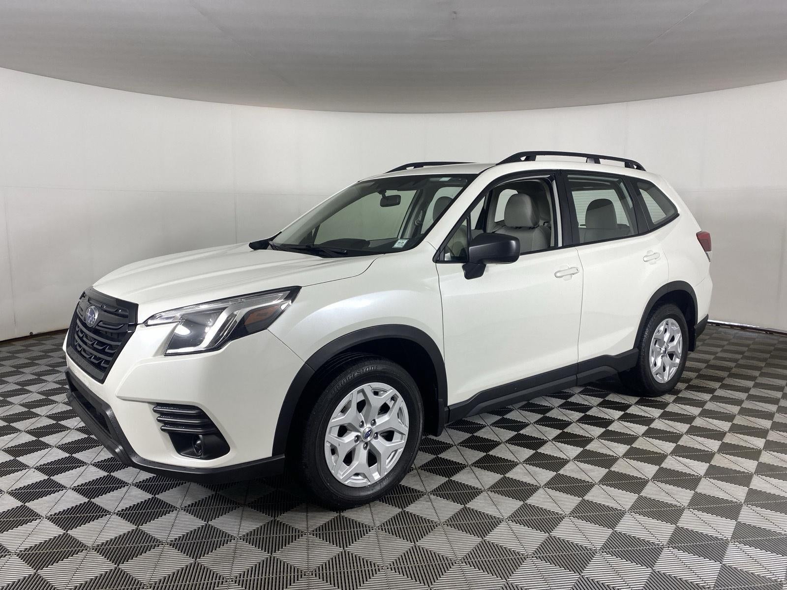 2023 Subaru Forester Base