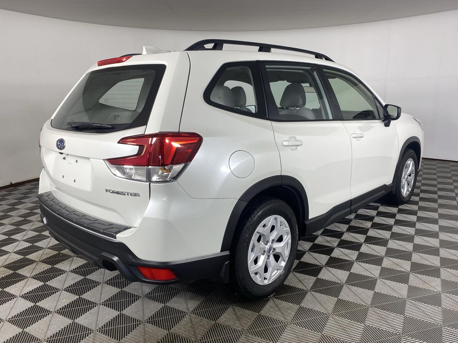 2023 Subaru Forester Base