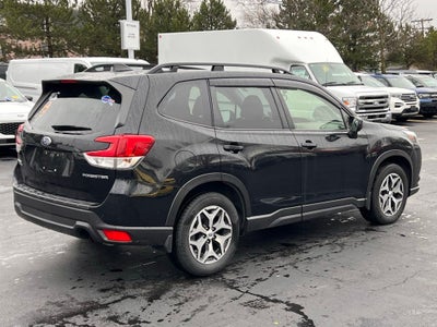 2022 Subaru Forester Premium