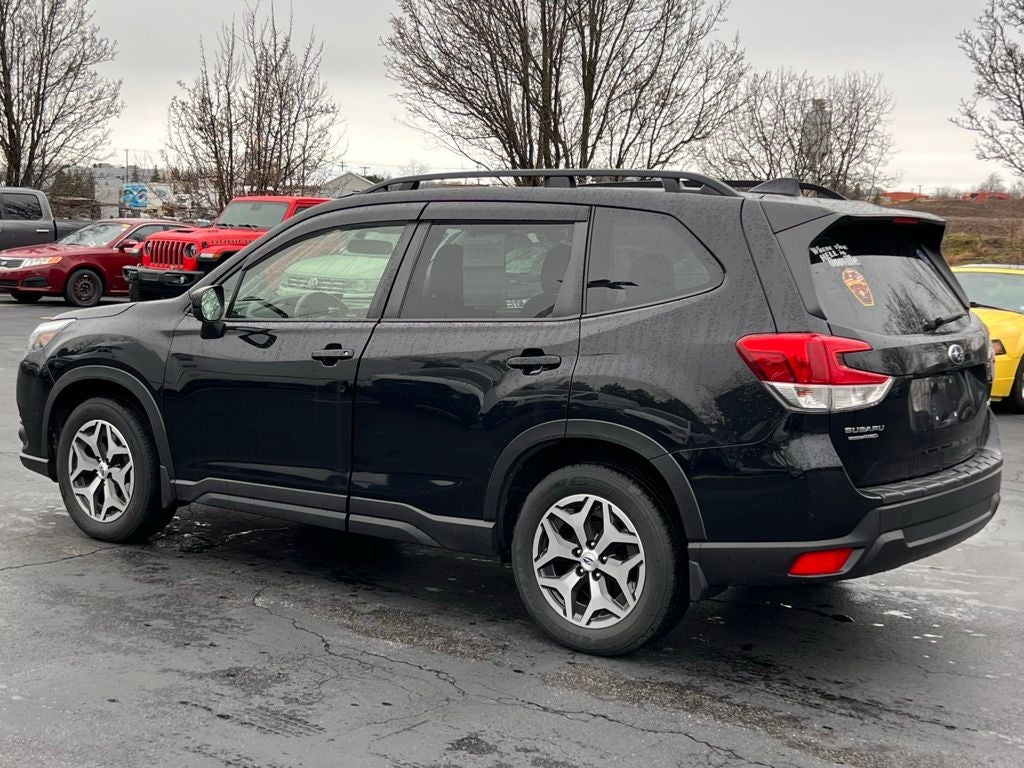 2022 Subaru Forester Premium