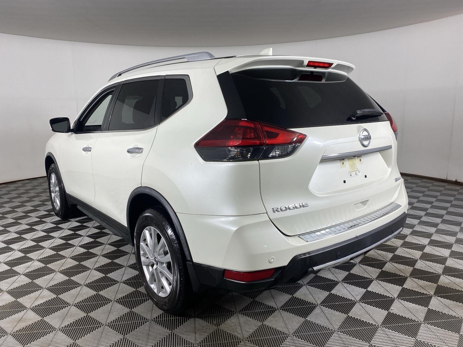 2020 Nissan Rogue SV