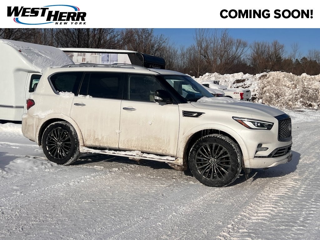 2023 INFINITI QX80 Premium Select