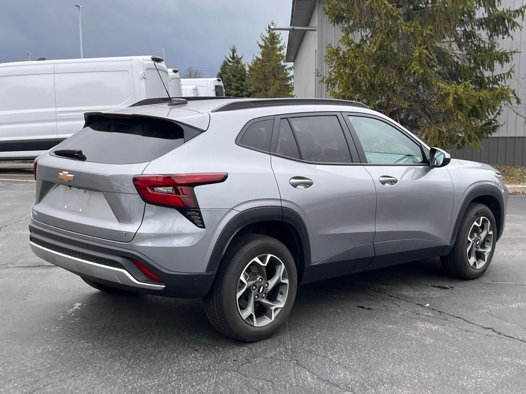 2024 Chevrolet Trax LT