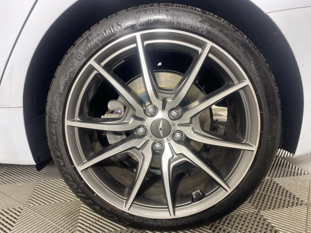 2022 Genesis G70 2.0T