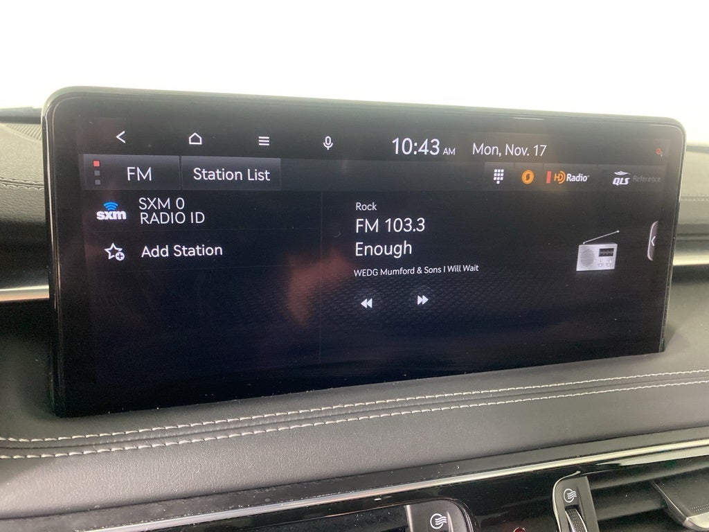 2022 Genesis G70 2.0T