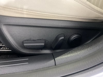 2022 Genesis G70 2.0T