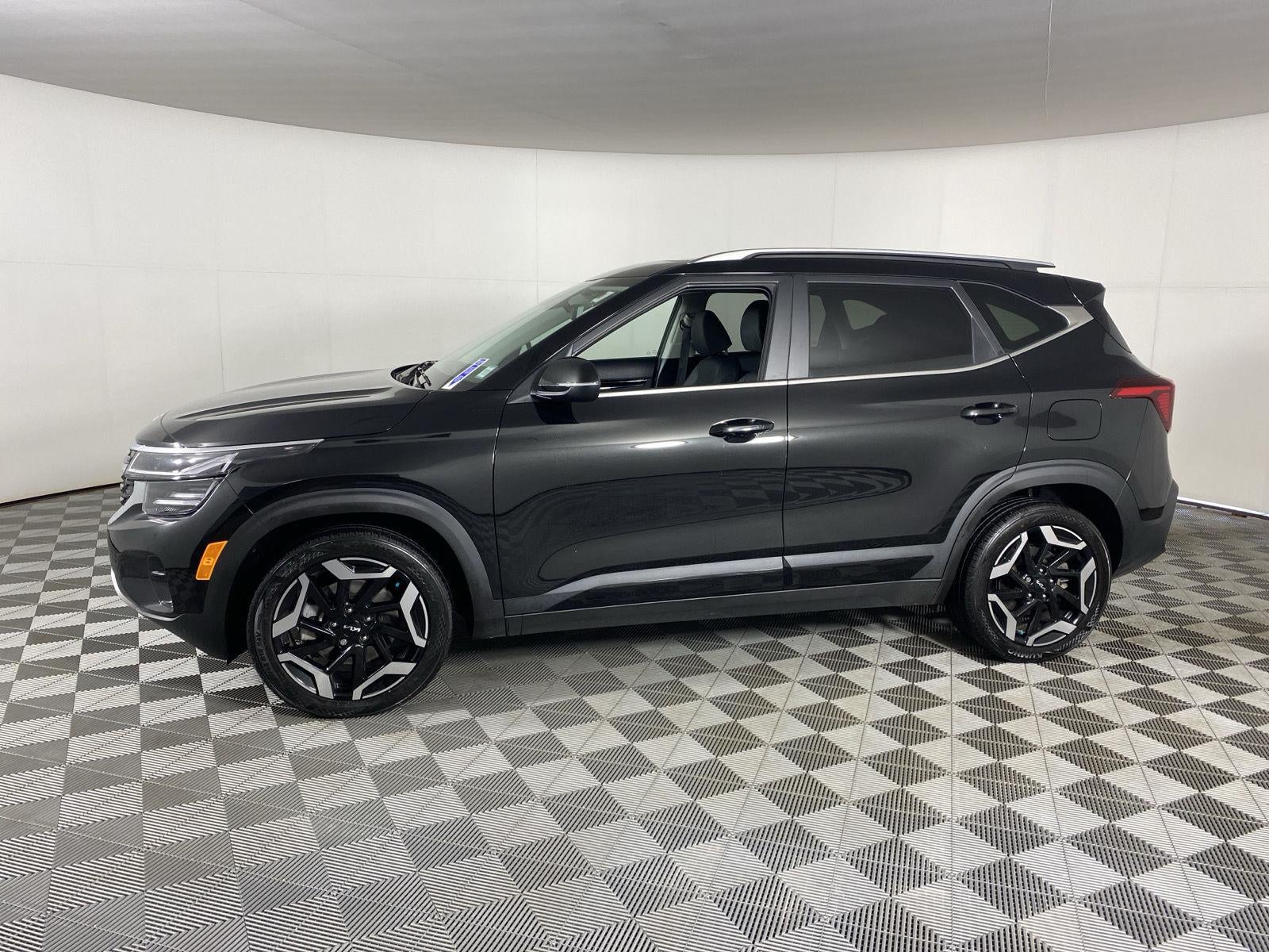 2025 Kia Seltos SX