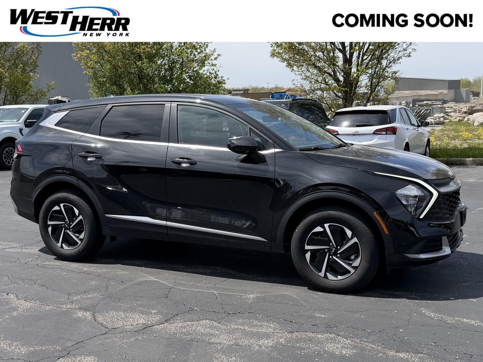 2023 Kia Sportage Hybrid LX