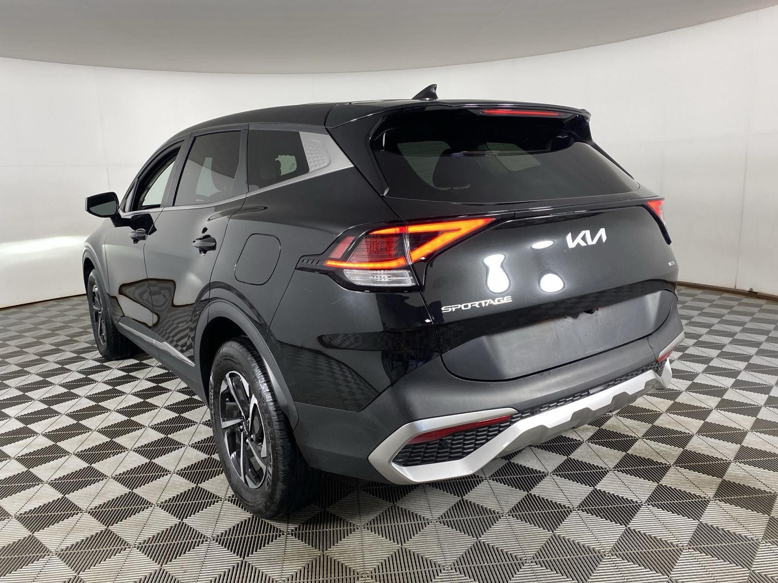 2023 Kia Sportage Hybrid LX