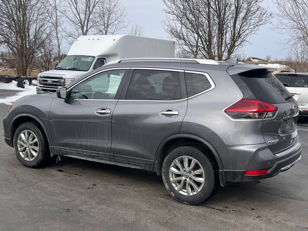 2020 Nissan Rogue SV