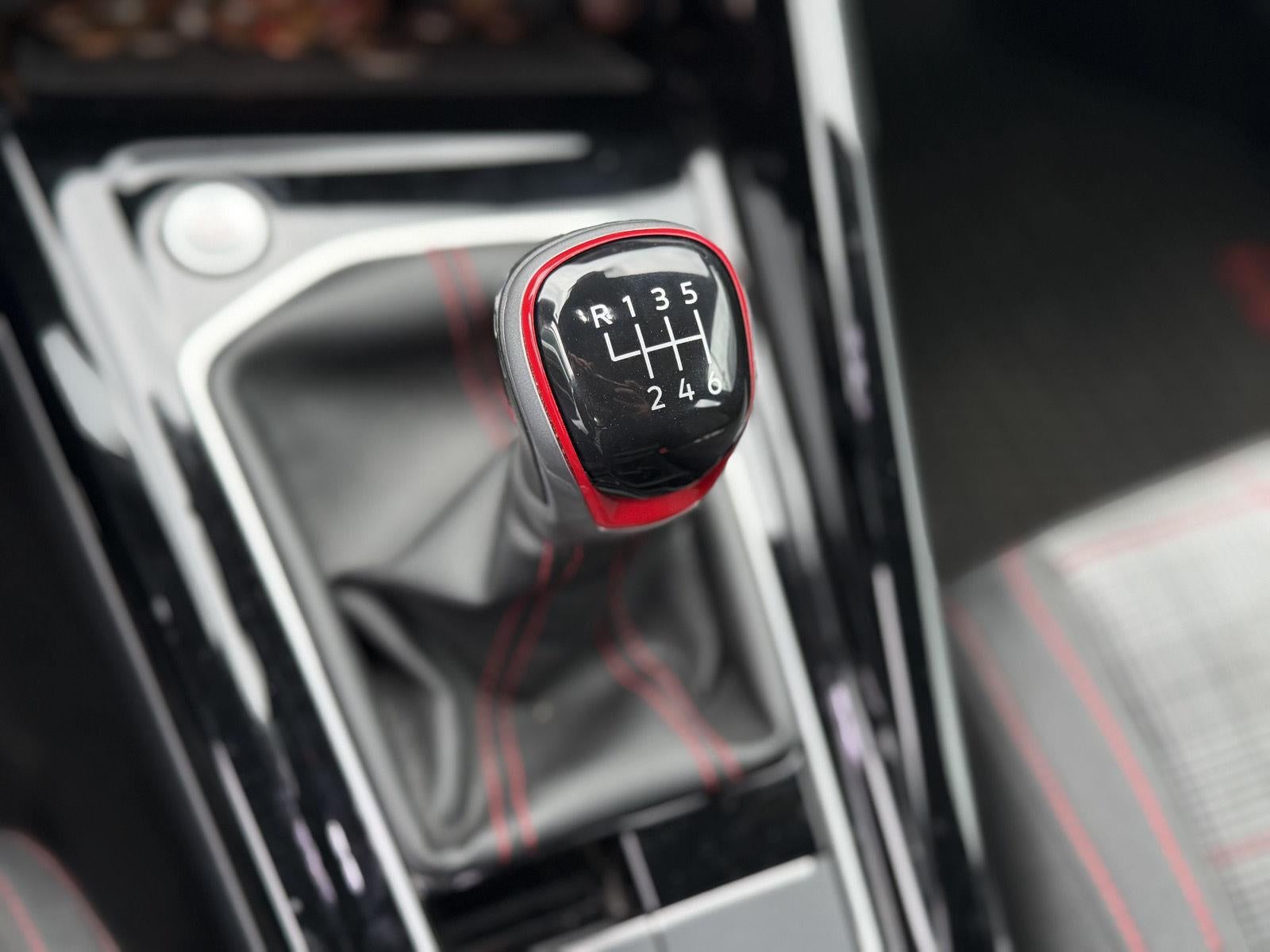 2024 Volkswagen Golf GTI 380 S