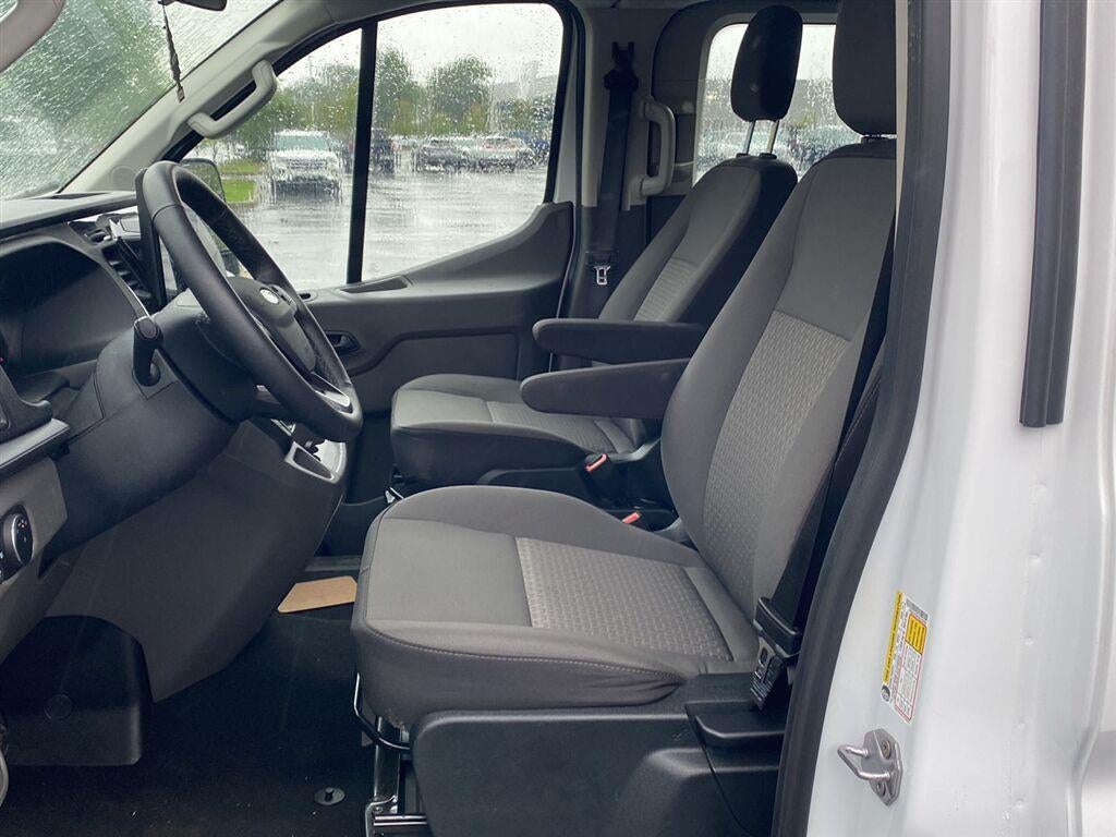 2026 Ford Transit Passenger Wagon XLT