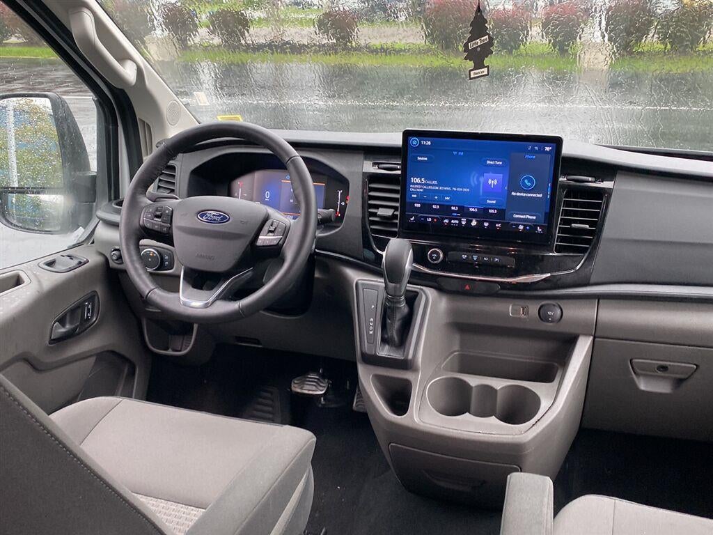 2026 Ford Transit Passenger Wagon XLT