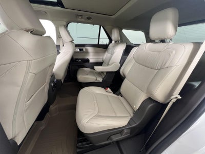 2022 Ford Explorer Platinum