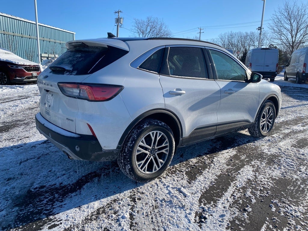 2022 Ford Escape SEL